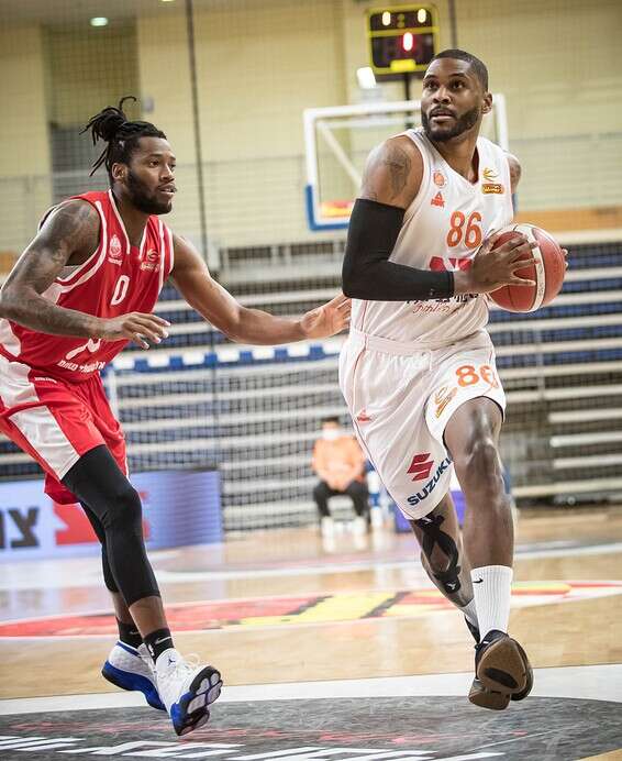 מונרו. רגיל למעמדים // צילום: עודד קרני